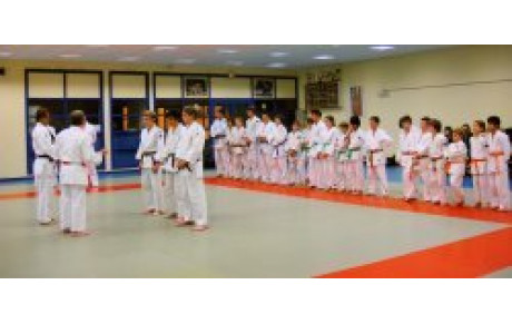 Cérémonie de remise des ceintures noires 