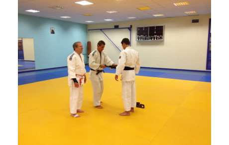 Cérémonie de remise de la ceinture noire de Jean Dumont